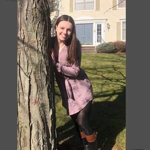 Meet your Posher, Caroline